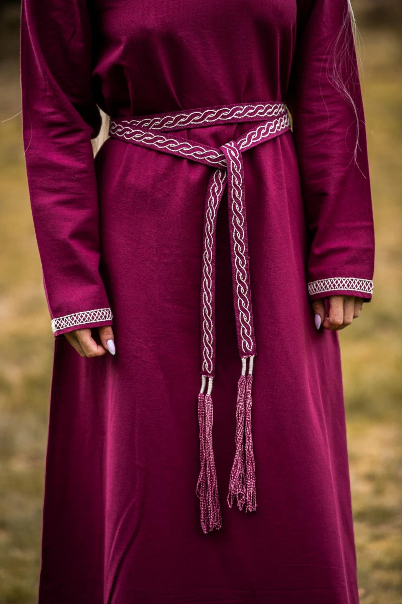 Vigga-kangasvyö, kirjailtu, puuvillaa