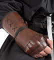 Taisteluhansikas, nahkaa, gauntlet