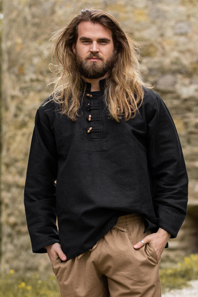 Keskiaikapaita Anton